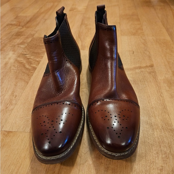 Stacy Adams Men’s Chestnut Leather Brogue Chelsea Boots - Picture 1 of 4